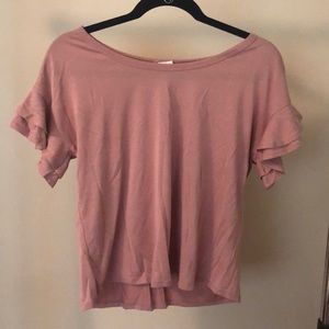 Women’s pink tee shirt